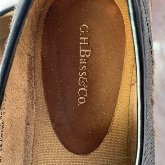 G H Bass & company canvas slip ons - Picture 2 of 6